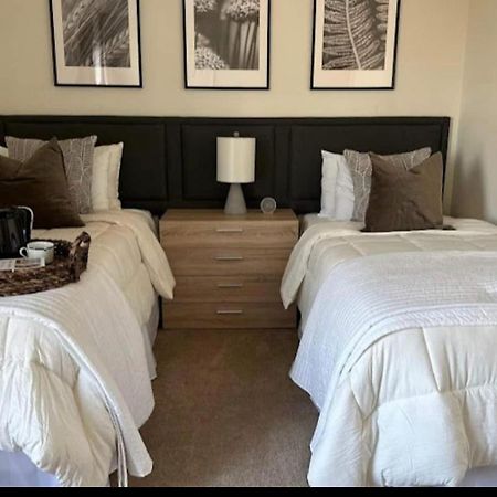 Vine City Home - Duplex - 3 Mins From Gwcc & Mercedes- Benz Stadium Atlanta Bagian luar foto