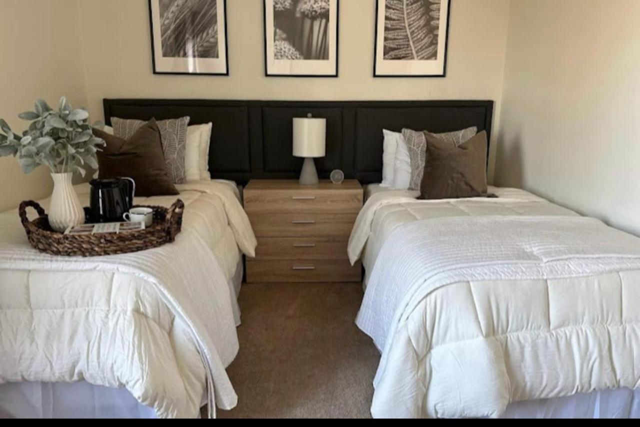 Vine City Home - Duplex - 3 Mins From Gwcc & Mercedes- Benz Stadium Atlanta Bagian luar foto